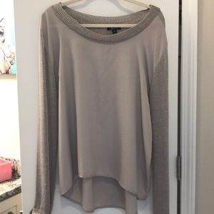 Beautiful blouse silver and grey large